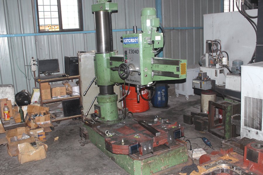 Radial Drill Lathe Machine